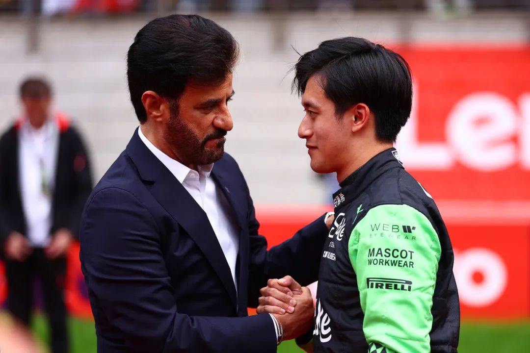 F1车队刷新世界纪录，费德勒教练激动落泪